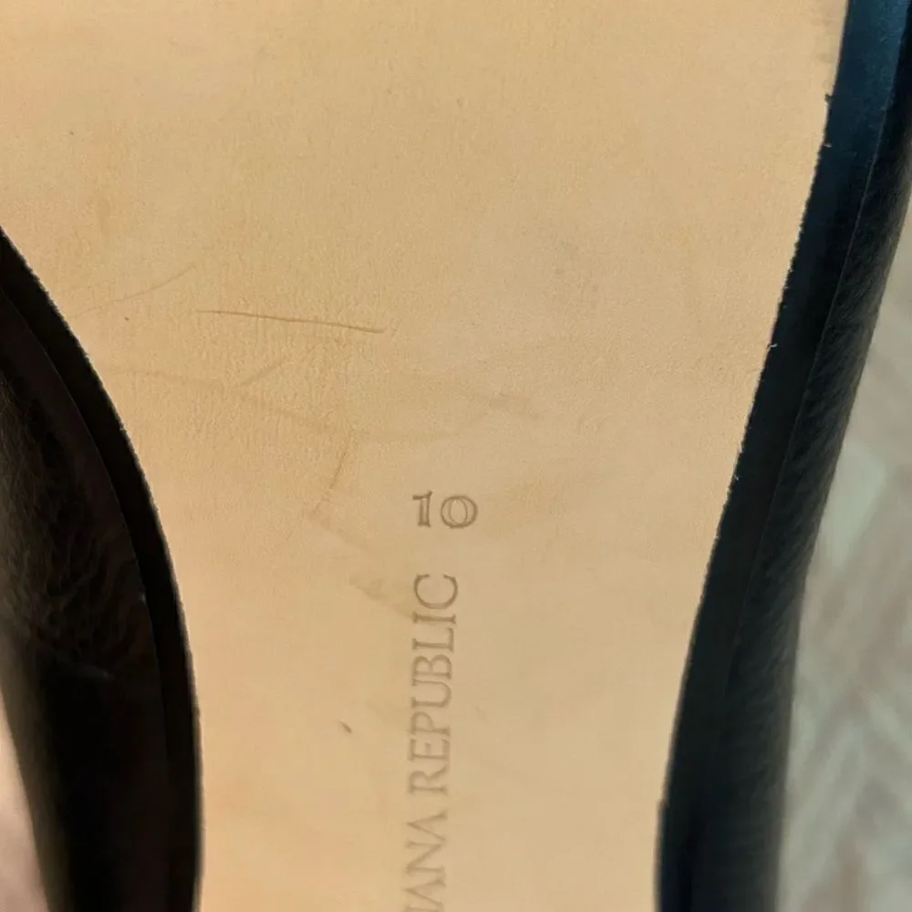 Banana Republic pumps